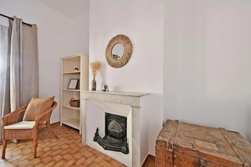 Appartement Au Coeur Des Platanes - Parking Gratuit Sous-Terrain - Clim - Balcon à Avignon
