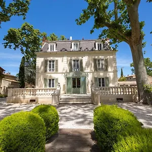 Les Frenes En Provence-chateau Zen Avignon